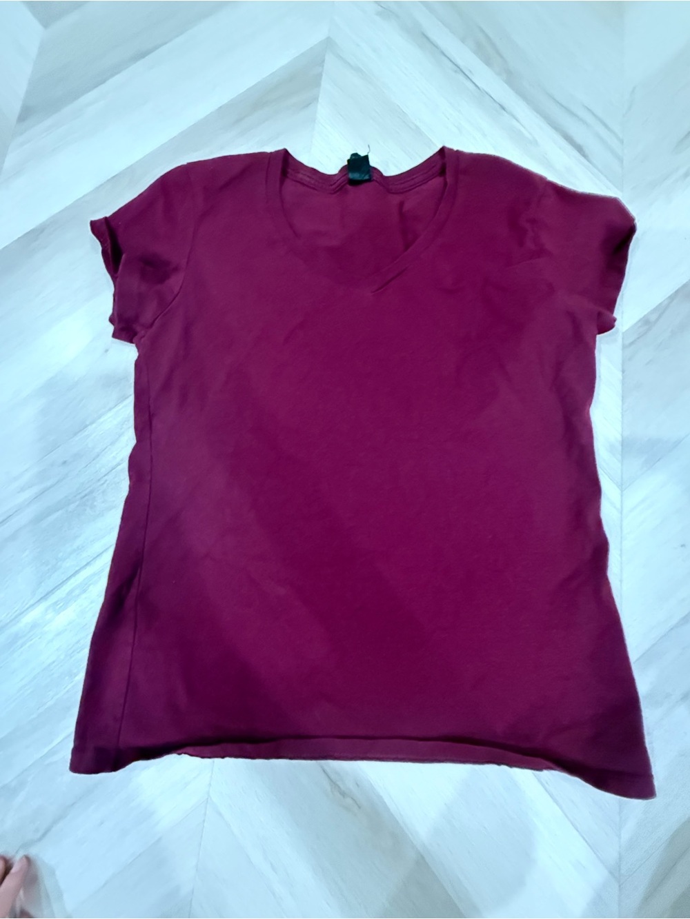 Hanes Women's V-Neck Short Sleeve Top - Wine